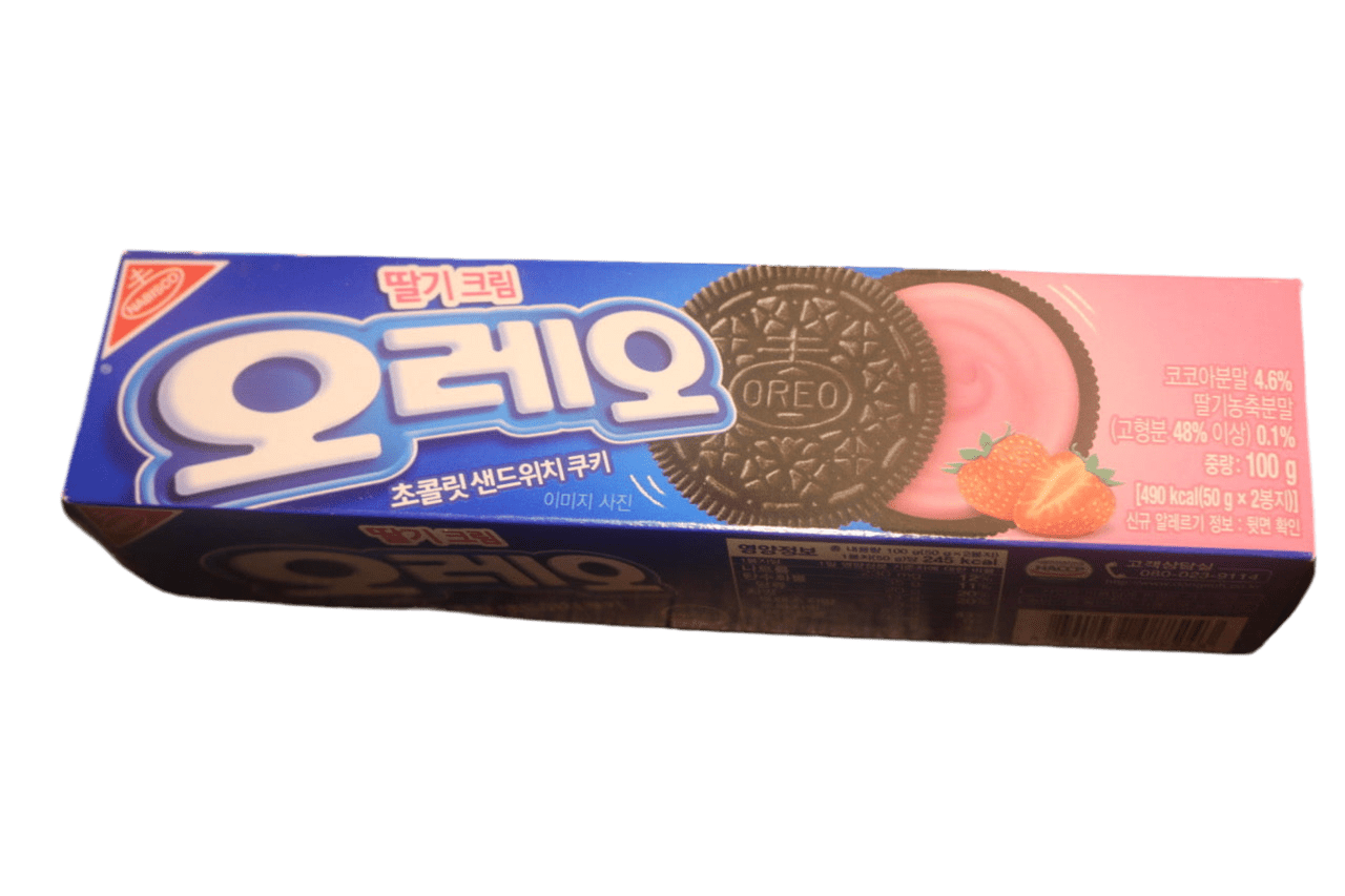 Strawberry Oreos: Delicious Treat!